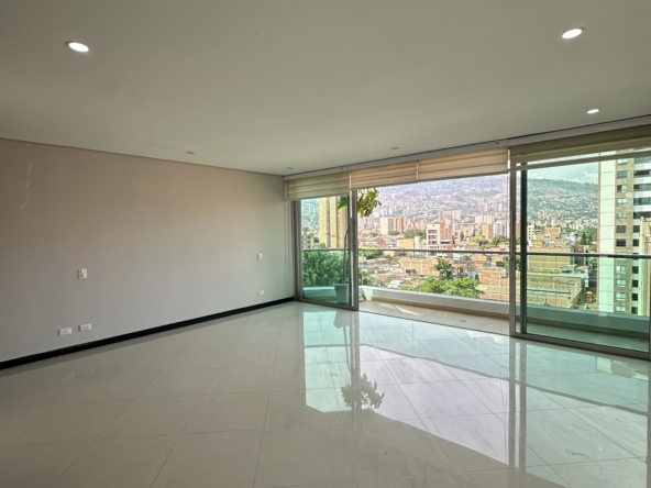 penthouse de lujo laurles, apartamentos laureles, propiedades laureles