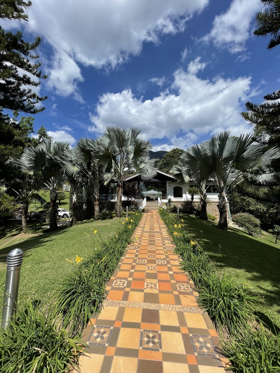 casa campestre ubicada en palmas para la venta