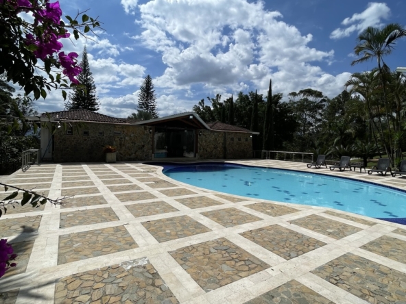 casa campestre ubicada en palmas para la venta