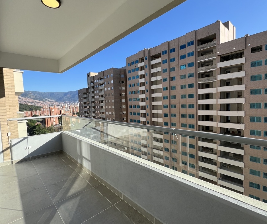 Apartamento remodelado en calazans para la venta