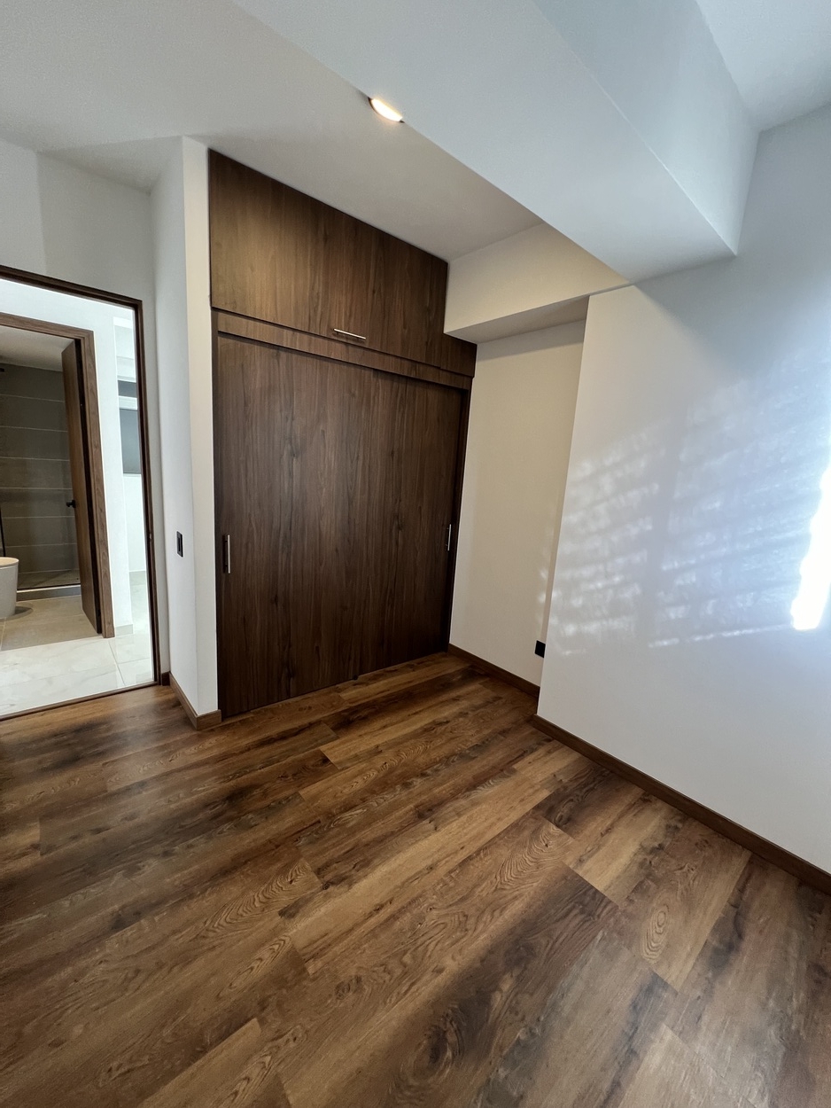 Apartamento remodelado en calazans para la venta