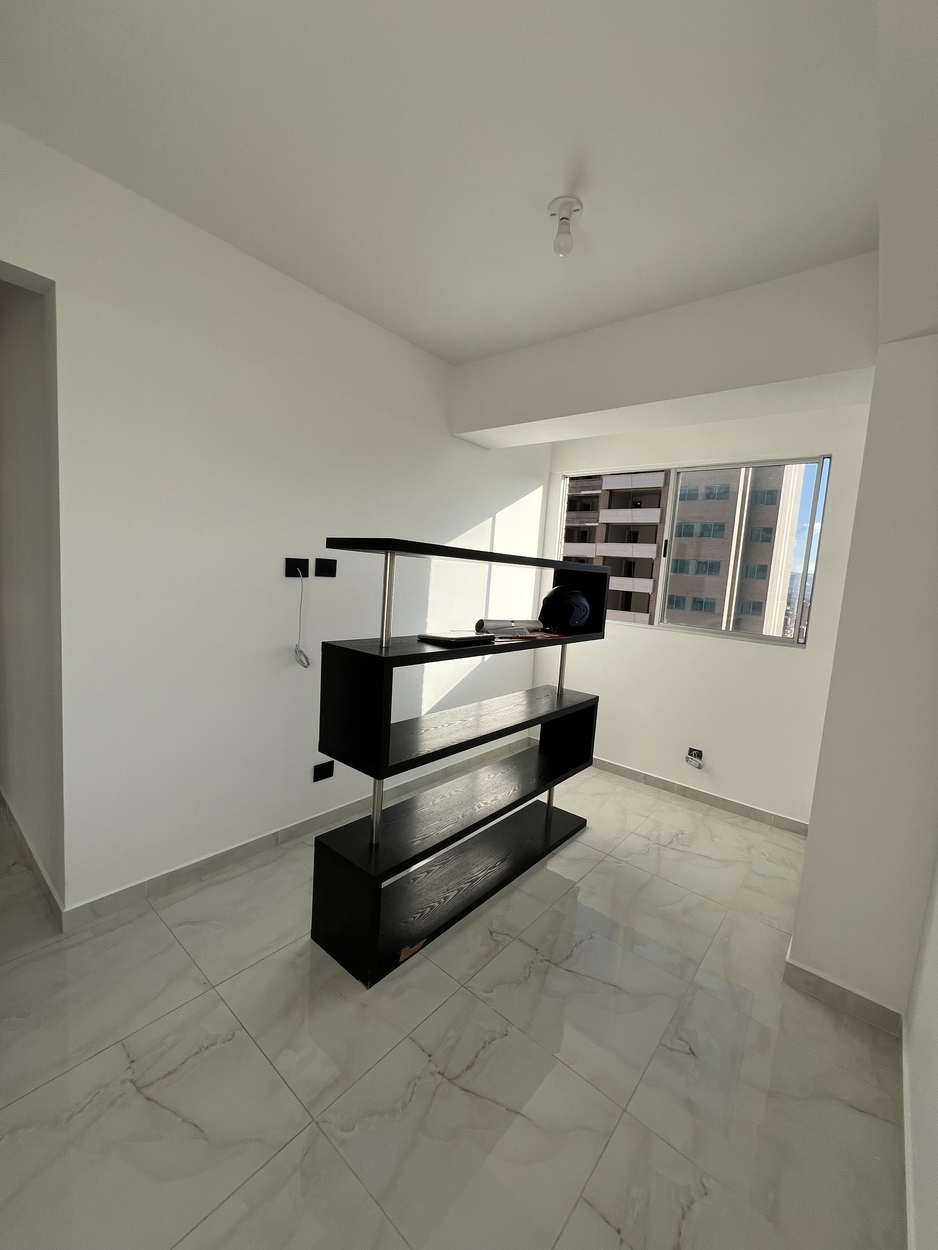 Apartamento remodelado en calazans para la venta