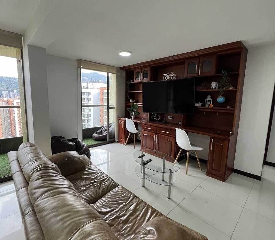 apartamento en venta en Los Bernal con vista