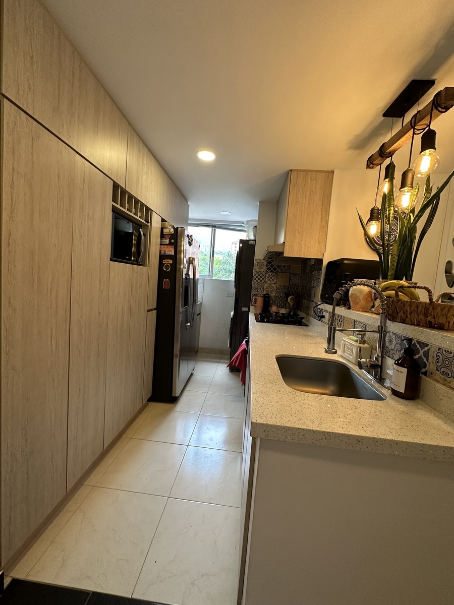 Apartamento en envigado con una excelente distribución