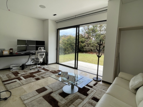 casa campestre en palmas lujosa, casa de lujo en palmas, casa para la venta