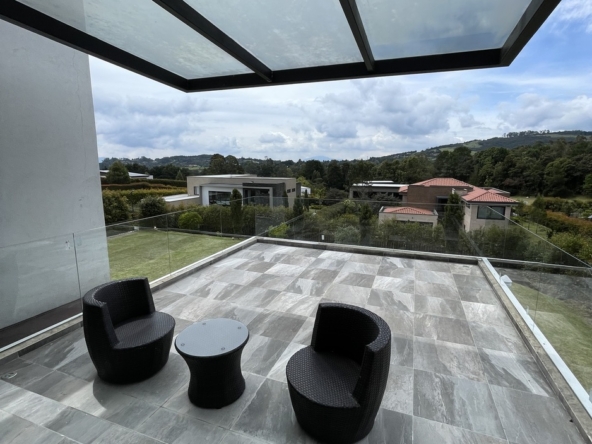 casa campestre en palmas lujosa, casa de lujo en palmas, casa para la venta