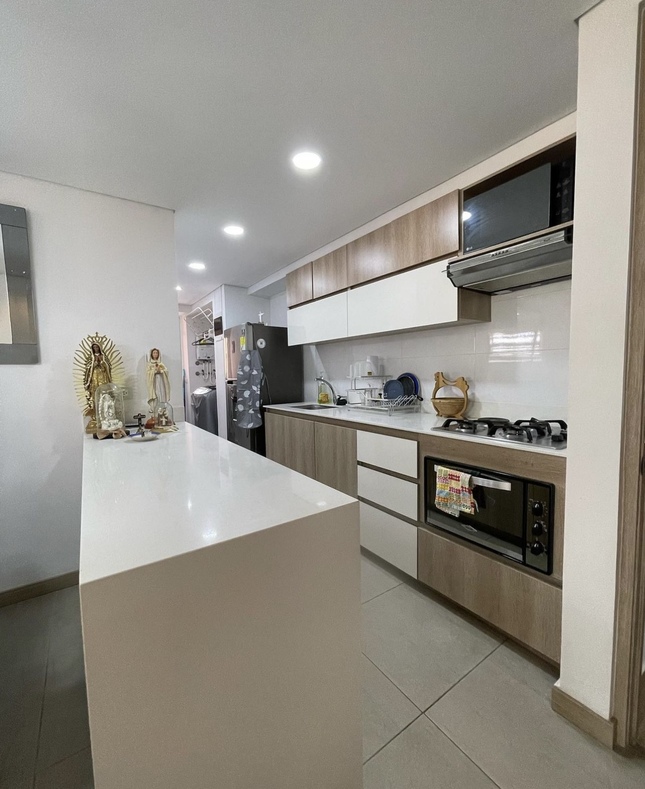 Apartamento en sabaneta muy amplio