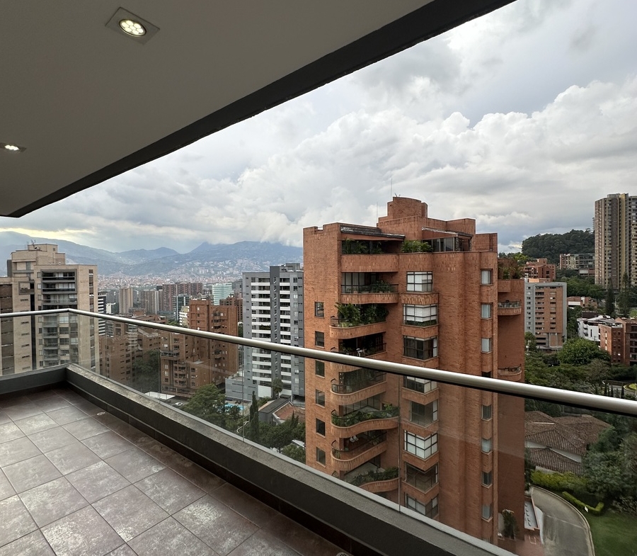 hermoso duplex en el poblado, venta de duplex, bien ubicado