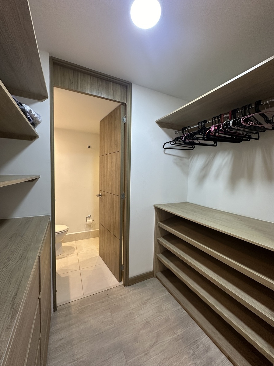 venta apartamento aviva