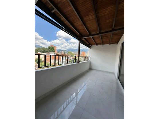 Apartamento Venta Medellín Laureles