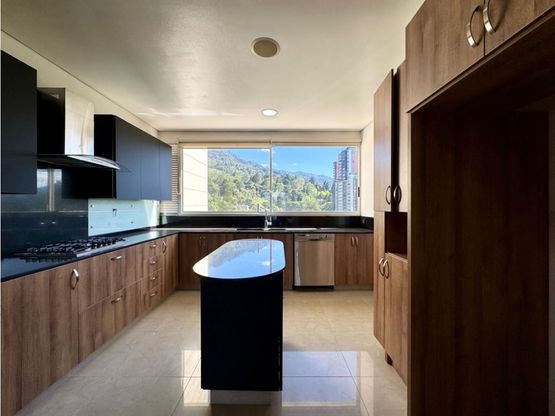 Apartamento poblado, apartamento la calera, poblado Medellin.