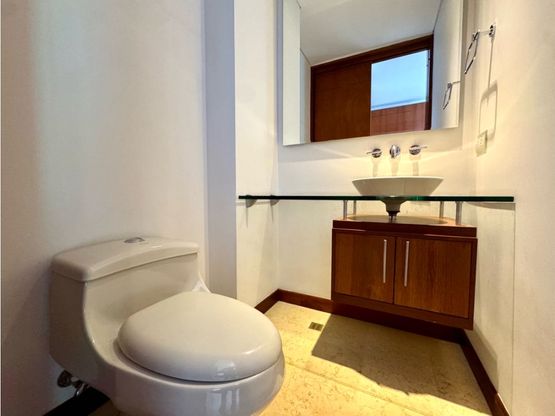 Apartamento poblado, apartamento la calera, poblado Medellin.