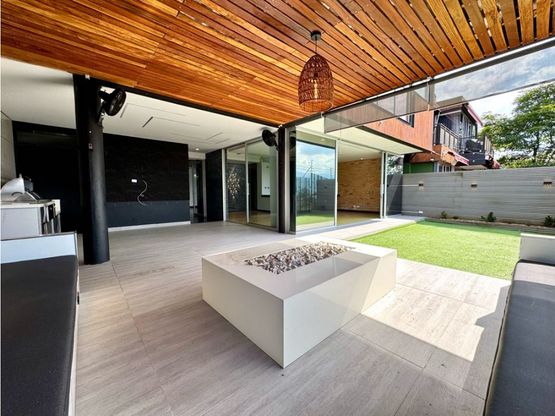 Casa,casa medellin,propiedades.casas de lujo,