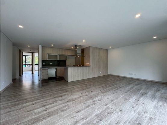 APARTAMENTO ALTOS DEL POBLADO, MAZZANTI, VIERZO, TRES CANTOS