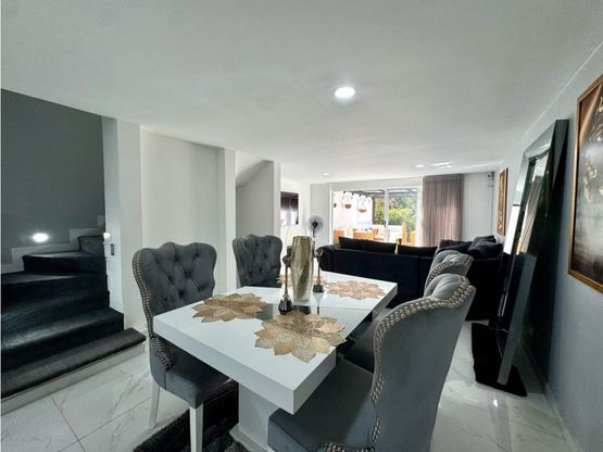 CASA POBLADO, CASA LA FRONTERA, PROPIEDADES, CENTURY 21, REAL ESTATE , HOUSES