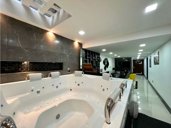 envigado , las brujas .casa , propiedades medellin. casas de lujo .venta