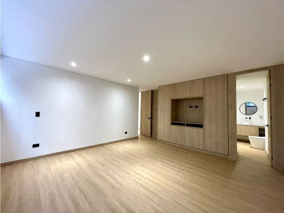 vLaureles , apartamentos laureles, propiedades medellin, laureles santa teresita,