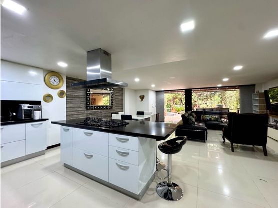 envigado , las brujas .casa , propiedades medellin. casas de lujo .venta