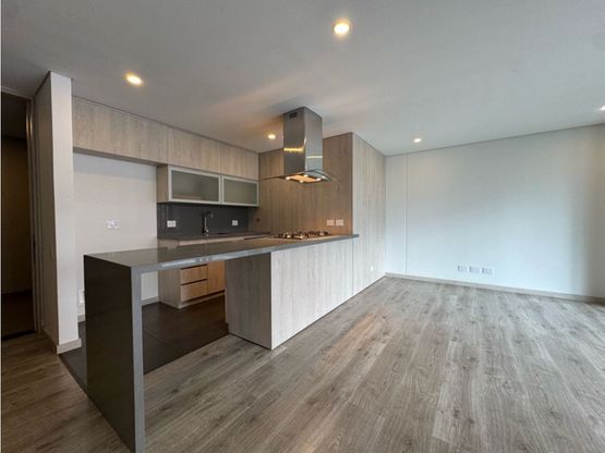 apartamentos , apartamentos medellin , poblado, altos del poblado. palmas . tesoro . medellin