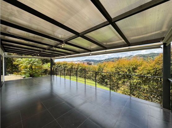 casa de lujo alto de las palmas, poblado, exclusiva, moderna, naturaleza, confort, amplitud, espaciosa