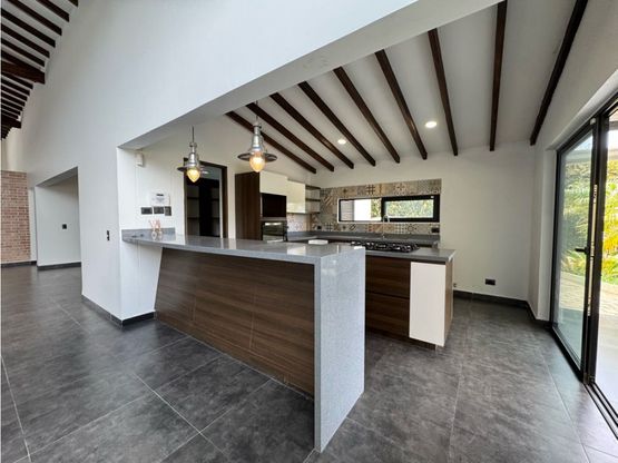 casa de lujo alto de las palmas, poblado, exclusiva, moderna, naturaleza, confort, amplitud, espaciosa