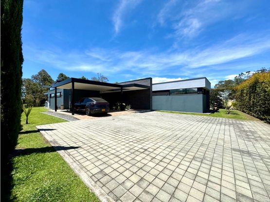 casa, poblado, exclusividad, moderna, naturaleza, confort, amplitud, espaciosa, llanogrande, seguridad, condominio campestre