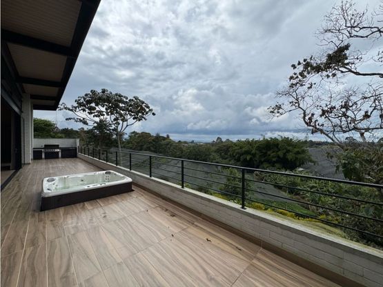 Casa campestre, naturaleza, arquitectura, diseño, lujo, exclusividad, amplitud, comodidad, jacuzzi, vista panorámica.