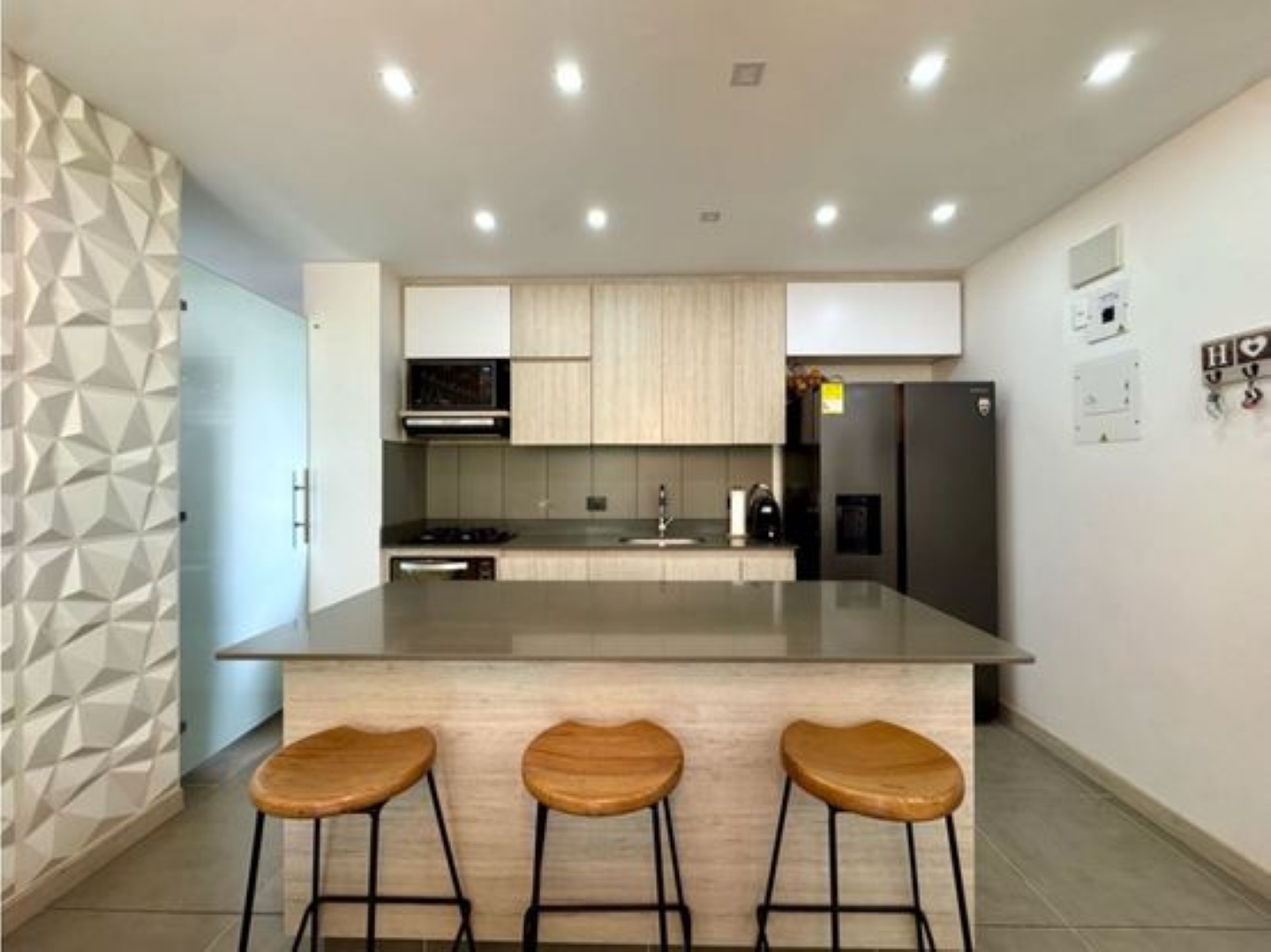Envigado, el escobero, renta apartamento, propiedades medellin, rentas el poblado