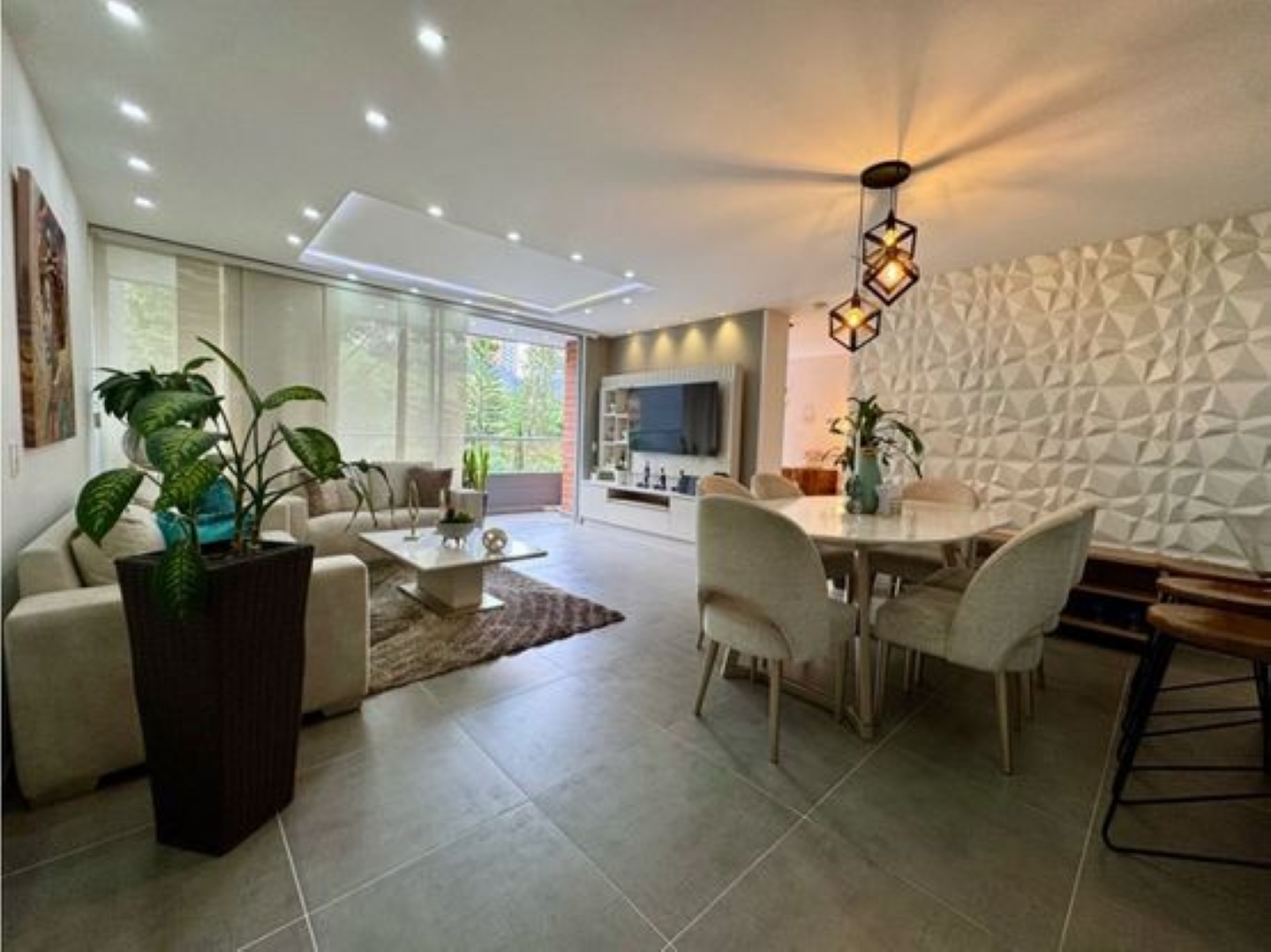 Envigado, el escobero, renta apartamento, propiedades medellin, rentas el poblado