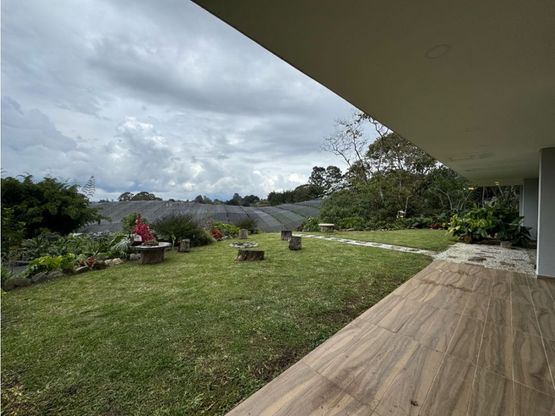 Casa campestre, naturaleza, arquitectura, diseño, lujo, exclusividad, amplitud, comodidad, jacuzzi, vista panorámica.