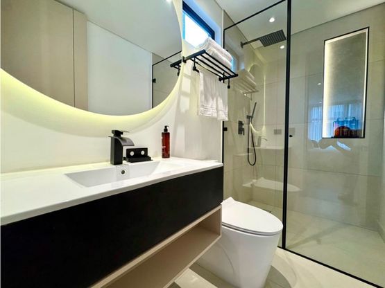 apartamento de lujo, elegancia, balcón, AIRBNB Laureles, rentas cortas, inversión.
