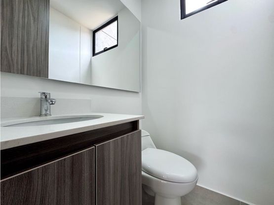 apartamento de lujo, elegancia, balcón, envigado, escobero exclusividad, moderna, amplitud, hermosa vista