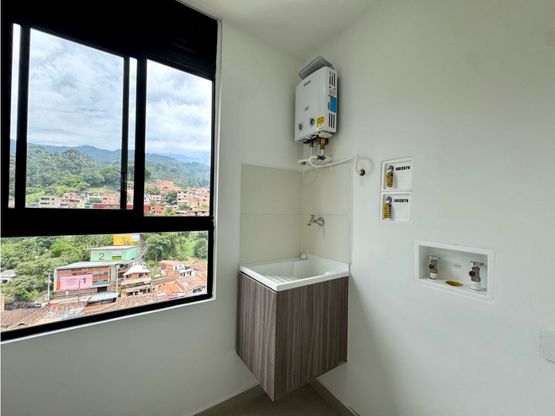 apartamento de lujo, elegancia, balcón, envigado, escobero exclusividad, moderna, amplitud, hermosa vista
