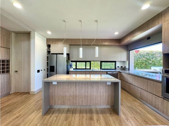 casa, poblado, exclusividad, moderna, naturaleza, confort, amplitud, espaciosa, llanogrande, seguridad, condominio campestre